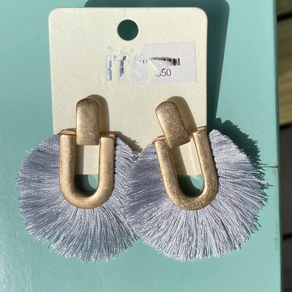 NEW - GRAY BOHO FRINGE EARRINGS